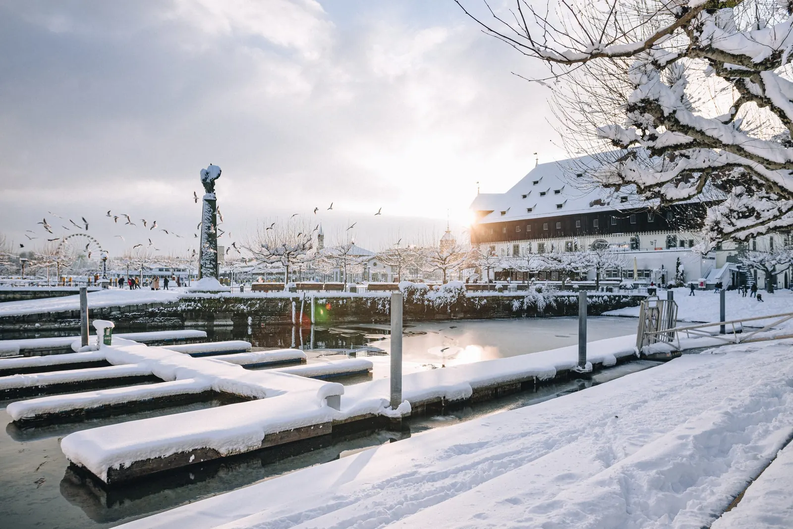 Konstanzer Hafen im Winter